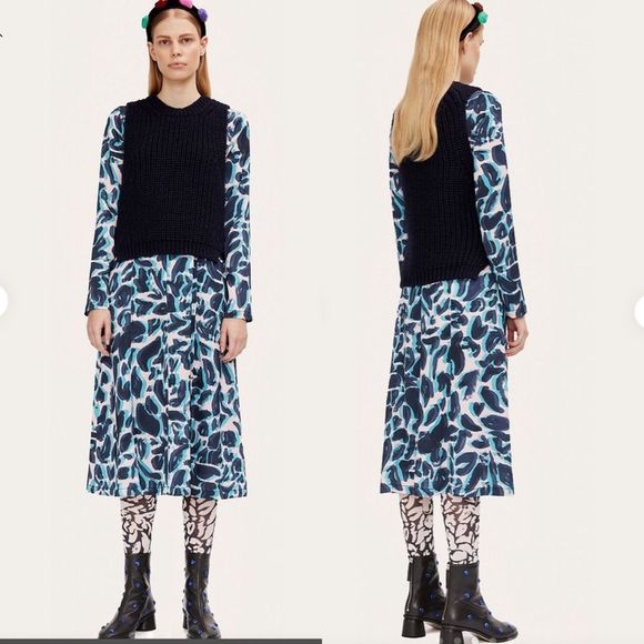 Stine Goya Annemarie Chunky Knit Sleeveless Vest in Navy size XS - Picture 2 of 11